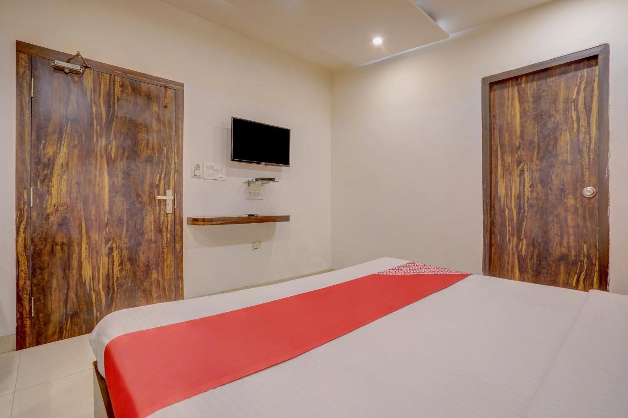 Super Hotel O Traveller Inn Lucknow Dış mekan fotoğraf