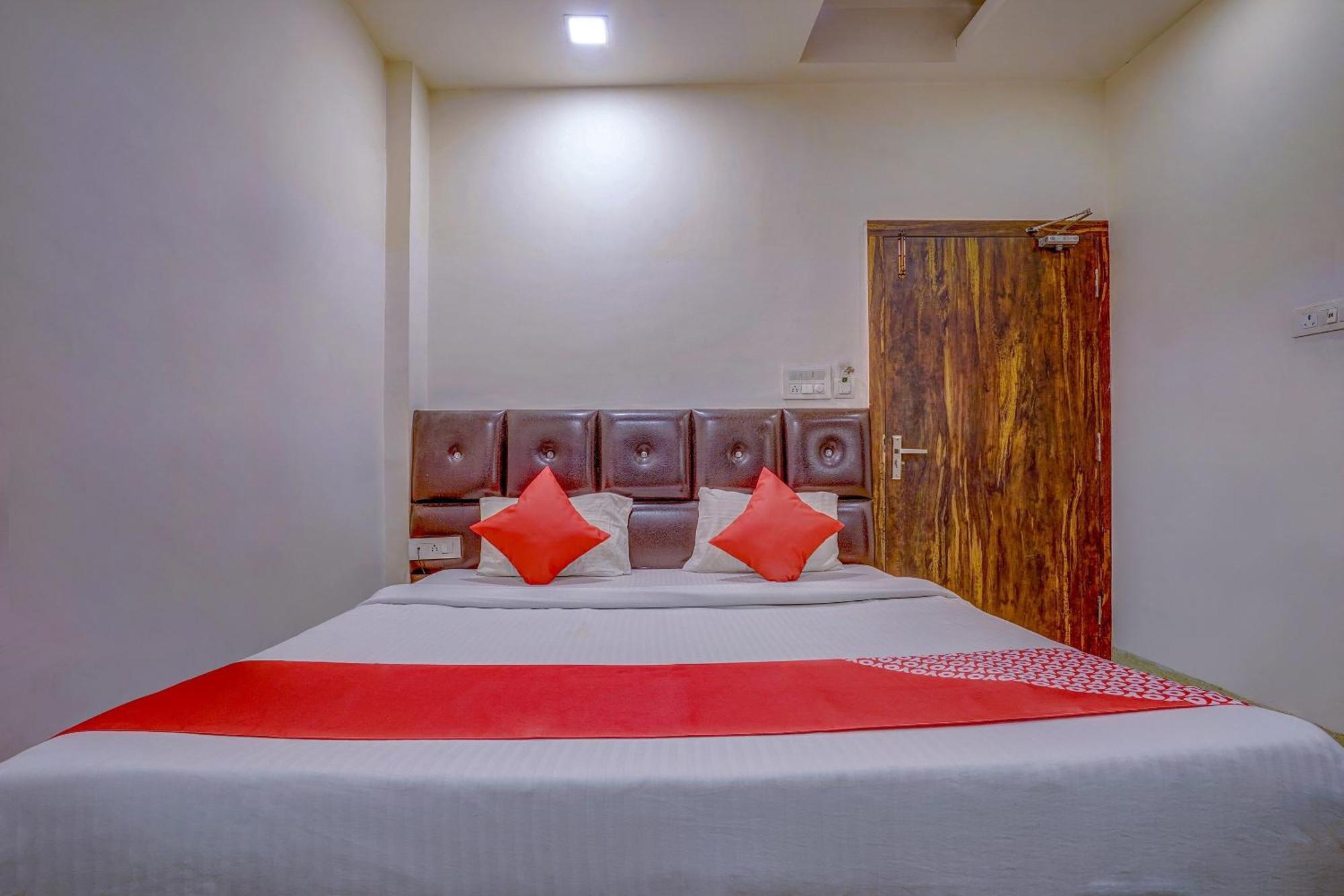 Super Hotel O Traveller Inn Lucknow Dış mekan fotoğraf