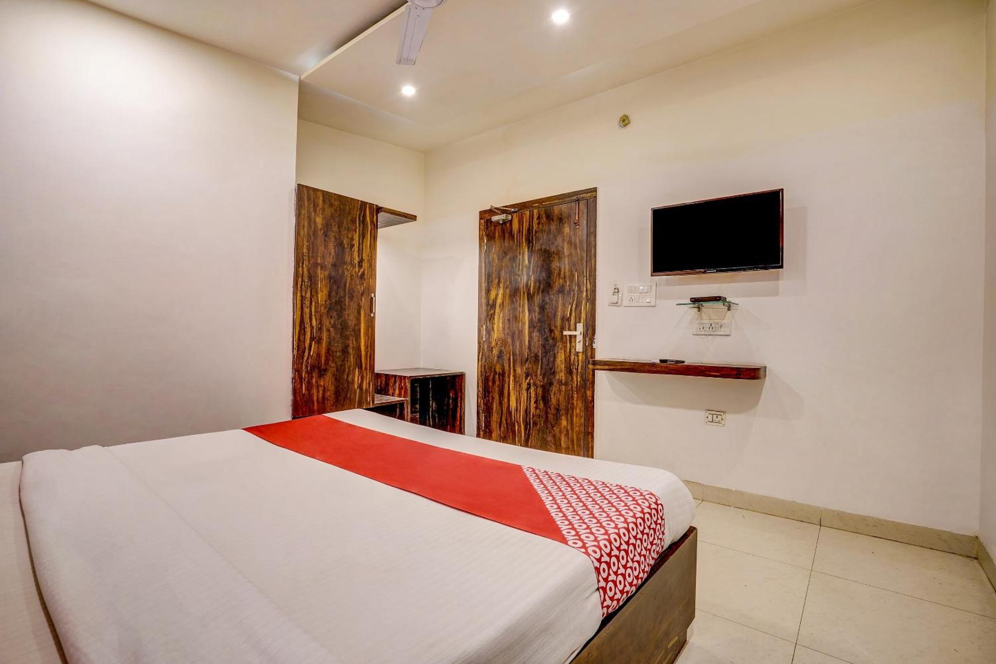 Super Hotel O Traveller Inn Lucknow Dış mekan fotoğraf